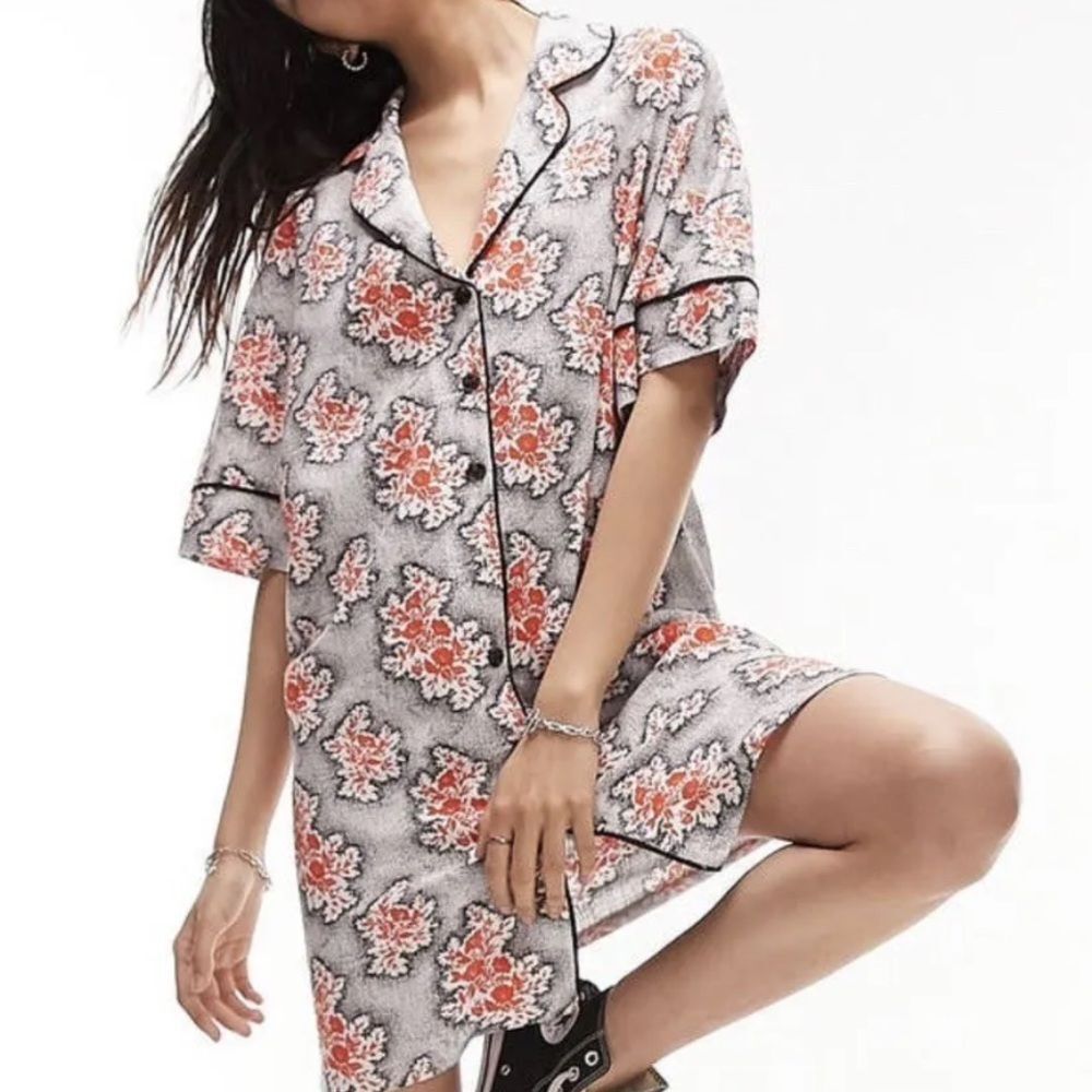 Topshop Women's T-Shirt Dress Kimono Floral SZ US 2 Button Down
